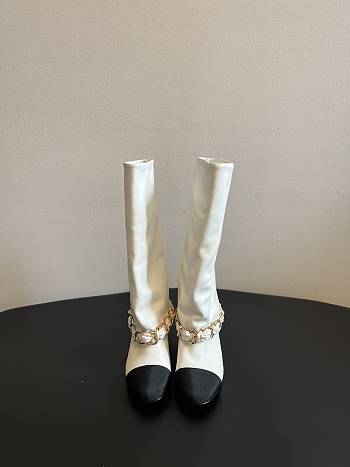 Colestore Chanel High Boots White & Black Lambskin & Grosgrain