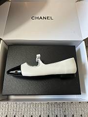 Colestore Chanel Mary Jane Bicolor Patent Cap-Toe Shoes White & Black - 3