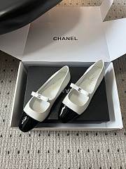 Colestore Chanel Mary Jane Bicolor Patent Cap-Toe Shoes White & Black - 2