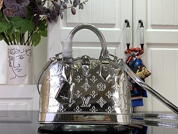 Colestore Louis Vuitton Monogram Miroir Alma BB Hand Bag Silver 17.5 x 11.5 x 23.5cm