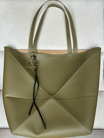 Colestore Loewe Puzzle Fold Tote Shiny Calfskin 'Dark Green' 42x41x18cm