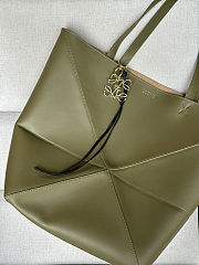Colestore Loewe Puzzle Fold Tote Shiny Calfskin 'Dark Green' 42x41x18cm - 5