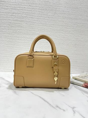 Colestore Loewe Amazona 23 Bag 'Honey' 23x16x10cm
