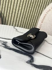 Colestore Chanel Black Leather Chevron Clutch 30x12x6cm - 5