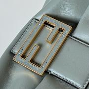 Colestore Fendi Mamma Baguette Medium Leather Green 16x13x10cm - 2