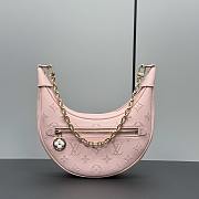 Colestore Louis Vuitton Loop Jasmine Pink 24x22x6cm - 1