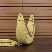 Colestore Louis Vuitton Loop Yellow 24x22x6cm - 5