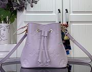 Colestore Louis Vuitton NéoNoé BB Misty Lilac 20 x 13 x 20cm - 1