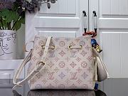 Colestore Louis Vuitton Bella Mahina Dream Cream Color 19x22x14cm - 3