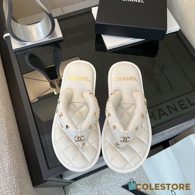 Colestore Chanel Coco Beach Quilted Leather Thong Sandals White - 1