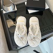 Colestore Chanel Coco Beach Quilted Leather Thong Sandals White - 1