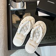 Colestore Chanel Coco Beach Quilted Leather Thong Sandals White - 2