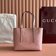 Colestore Gucci GG Emblem Medium Tote Bag Leather in Pink 25x20x10cm - 2