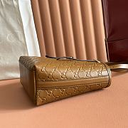 Colestore Gucci GG Emblem Medium Tote Bag Leather in Caramel 25x20x10cm - 4