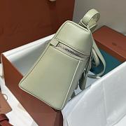 Colestore Loro Piana Extra Bag L27 Smooth Calfskin Light Wasabi 27x10x16cm - 5
