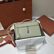 Colestore Loro Piana Extra Bag L27 Smooth Calfskin Light Wasabi 27x10x16cm - 4