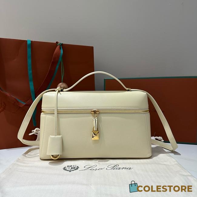Colestore Loro Piana Extra Bag L27 Smooth Calfskin Sunday Morning 27x10x16cm - 1