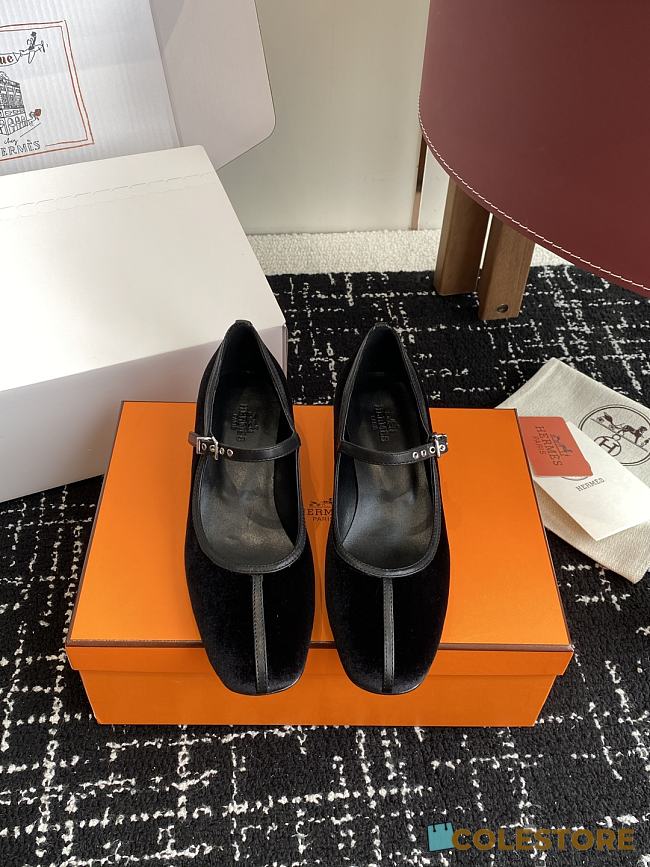 Colestore Hermes Mary Jane Lilibeth Black - 1