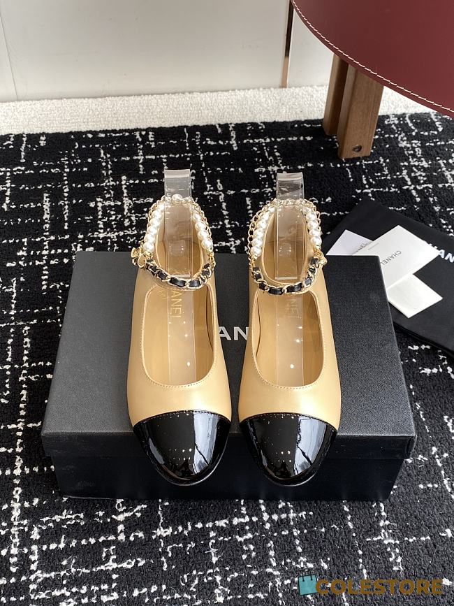 Colestore Chanel Mary Janes Lambskin, Patent Calfskin, Imitation Pearls & Metal Beige & Black - 1