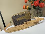 Colestore Louis Vuitton Trocadero Wearable Wallet Landscape Brown 13 x 6.5 x 20cm - 5