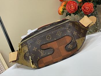 Colestore Louis Vuitton Rush Bumbag Landscape Brown 15 x 8 x 30cm
