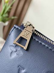 Colestore Louis Vuitton Coussin PM Navy Blue Silver Hardware 26x20x12cm - 2