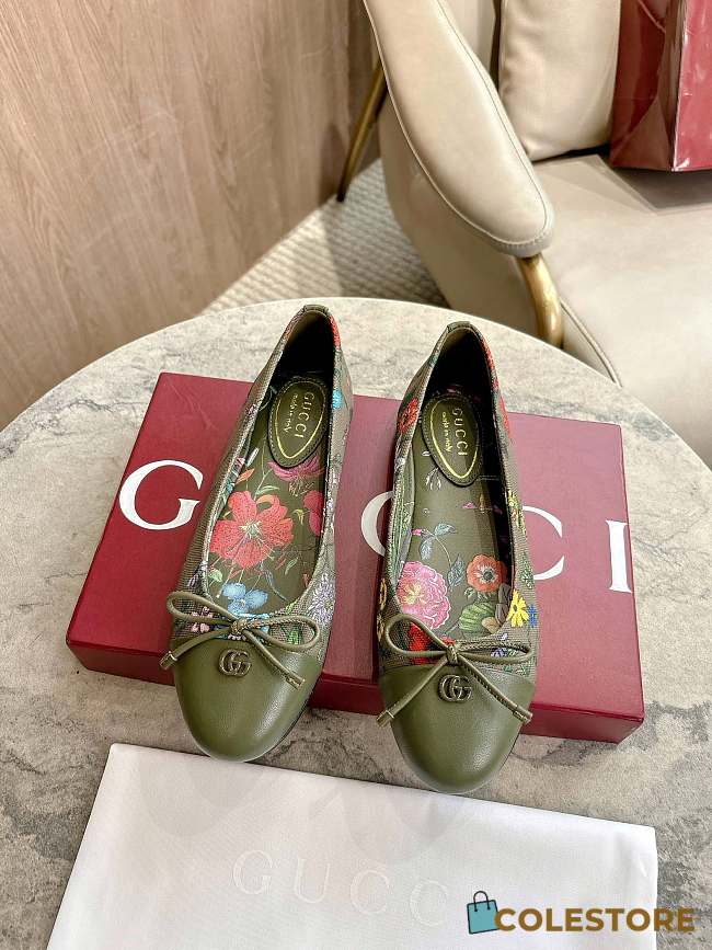 Colestore Gucci Women's Printed Ballet Flat in Dark Green Canvas  - 1