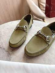 Colestore Gucci Women's Gigi Loafer in Green Suede - 5