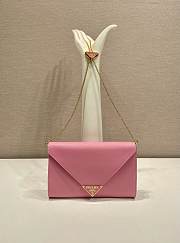 Colestore Prada Black Saffiano Triang Leather Envelope Chain Clutch Pink 20x11.5cm - 1