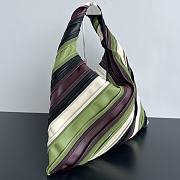 Colestore Bottega Veneta Calfskin Suede Striped Large Hop Black Matcha Leaf Jam White 54x24x13cm - 6