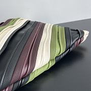 Colestore Bottega Veneta Calfskin Suede Striped Large Hop Black Matcha Leaf Jam White 54x24x13cm - 5