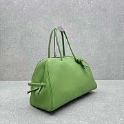 Colestore Jacquemus Le Turismo Litchi Green 49x16x34cm - 4