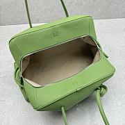 Colestore Jacquemus Le Turismo Litchi Green 49x16x34cm - 2