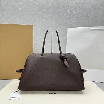 Colestore Jacquemus Le Turismo Chocolate 49x16x34cm