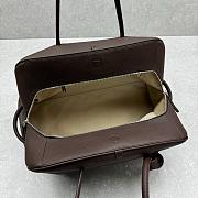 Colestore Jacquemus Le Turismo Chocolate 49x16x34cm - 6