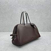 Colestore Jacquemus Le Turismo Chocolate 49x16x34cm - 4