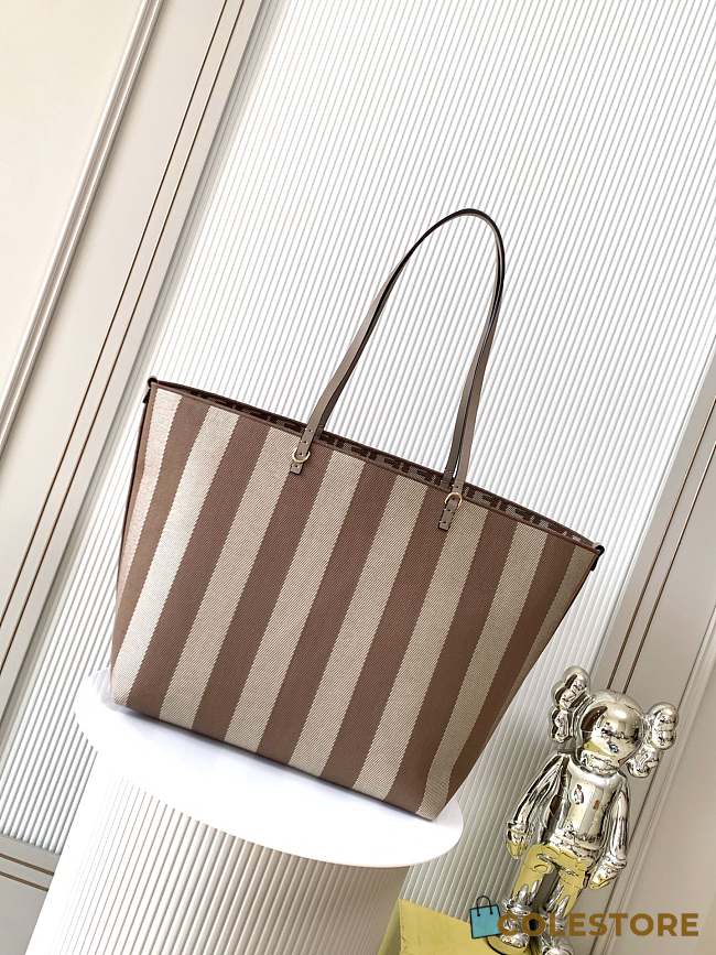 Colestore Fendi Roll Striped Large Reversible Tote Bag in Natural 35x19.5x32cm - 1
