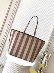 Colestore Fendi Roll Striped Large Reversible Tote Bag in Natural 35x19.5x32cm - 1