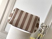 Colestore Fendi Roll Striped Large Reversible Tote Bag in Natural 35x19.5x32cm - 6