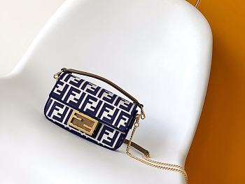 Colestore Fendi Baguette Mini Fabric Midnight Blue 20x5x13cm