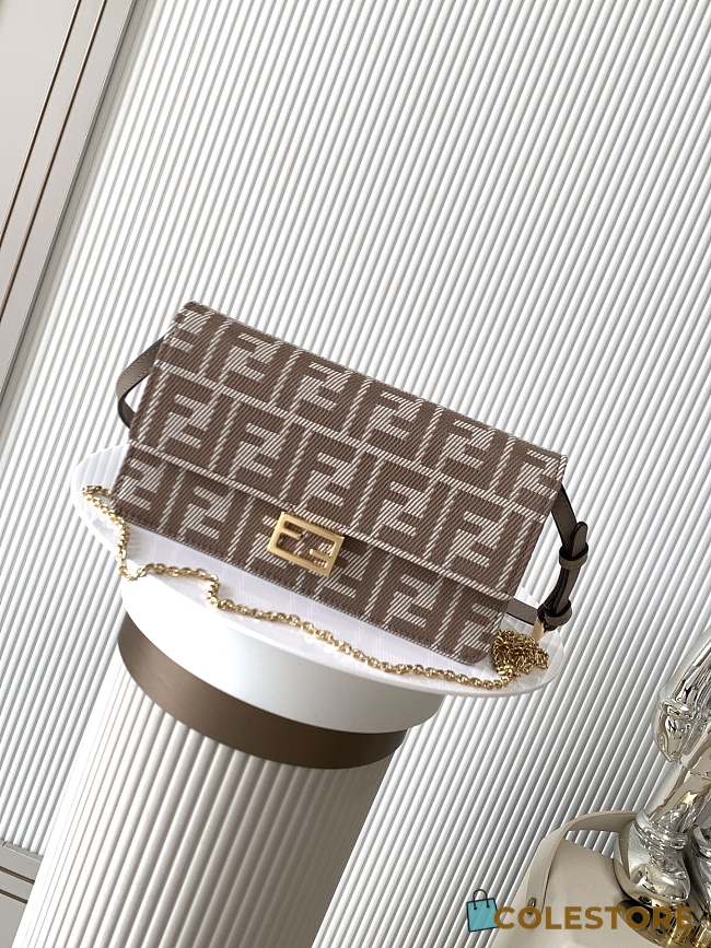 Colestore Fendi Baguette Brown Effect FF Jacquard Bag 21x5x11.5cm - 1