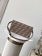 Colestore Fendi Baguette Brown Effect FF Jacquard Bag 21x5x11.5cm - 3
