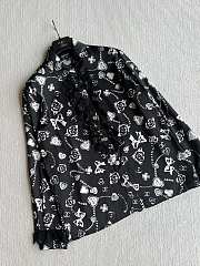 Colestore Chanel Métiers d’Art Graffiti Print Lace Shirt - 5