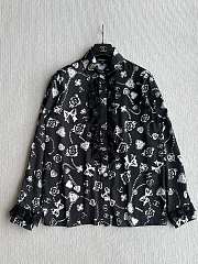 Colestore Chanel Métiers d’Art Graffiti Print Lace Shirt - 4