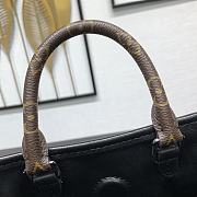 Colestore Louis Vuitton Off Duty Vibe Backpack M25522 24 x 25 x 10 cm - 6