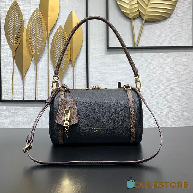 Colestore Louis Vuitton Express PM Black M26039 26 x 17 x 13.5 cm - 1
