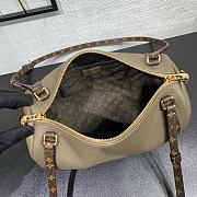Colestore Louis Vuitton Express PM Smoke M26360 26 x 17 x 13.5 cm - 3