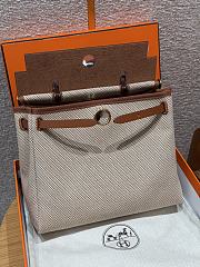 Colestore Hermes Herbag Zip 31 bag Turned Inside Out Écru/Beige/Fauve 31x25x10cm - 1