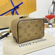 Colestore Louis Vuitton Just In Case Brown Monogram Canvas 13x14x11.5cm - 4