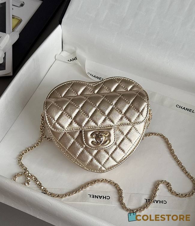 Colestore Chanel Gold Mini CC in Love Heart Crossbody Golden 12x13x5.5cm - 1